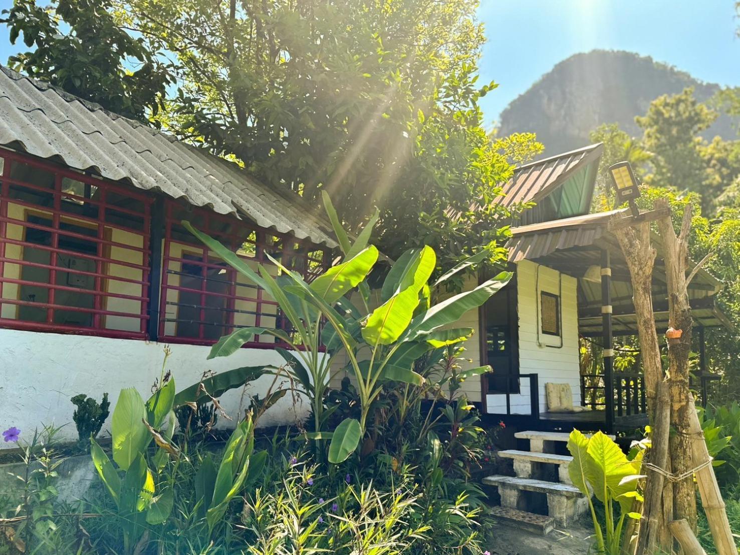 Baan Suanthip Homestay - Aoluek Natural Retreat Ao Luk Екстер'єр фото